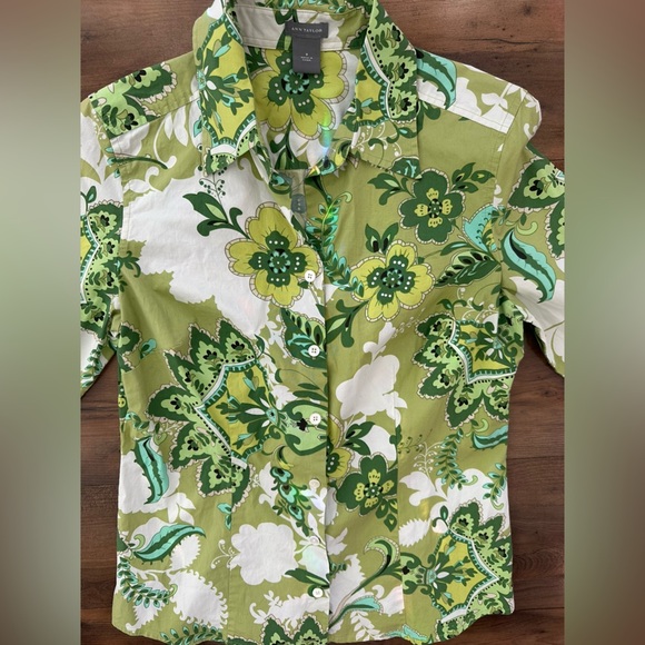 Ann Taylor Floral Button Down Shirt Size 8 | Green Paisley Print • Cottagecore - Picture 4 of 7